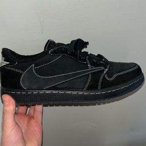 Jordan 1 Retro Low OG SP travis Scott Black Phantom